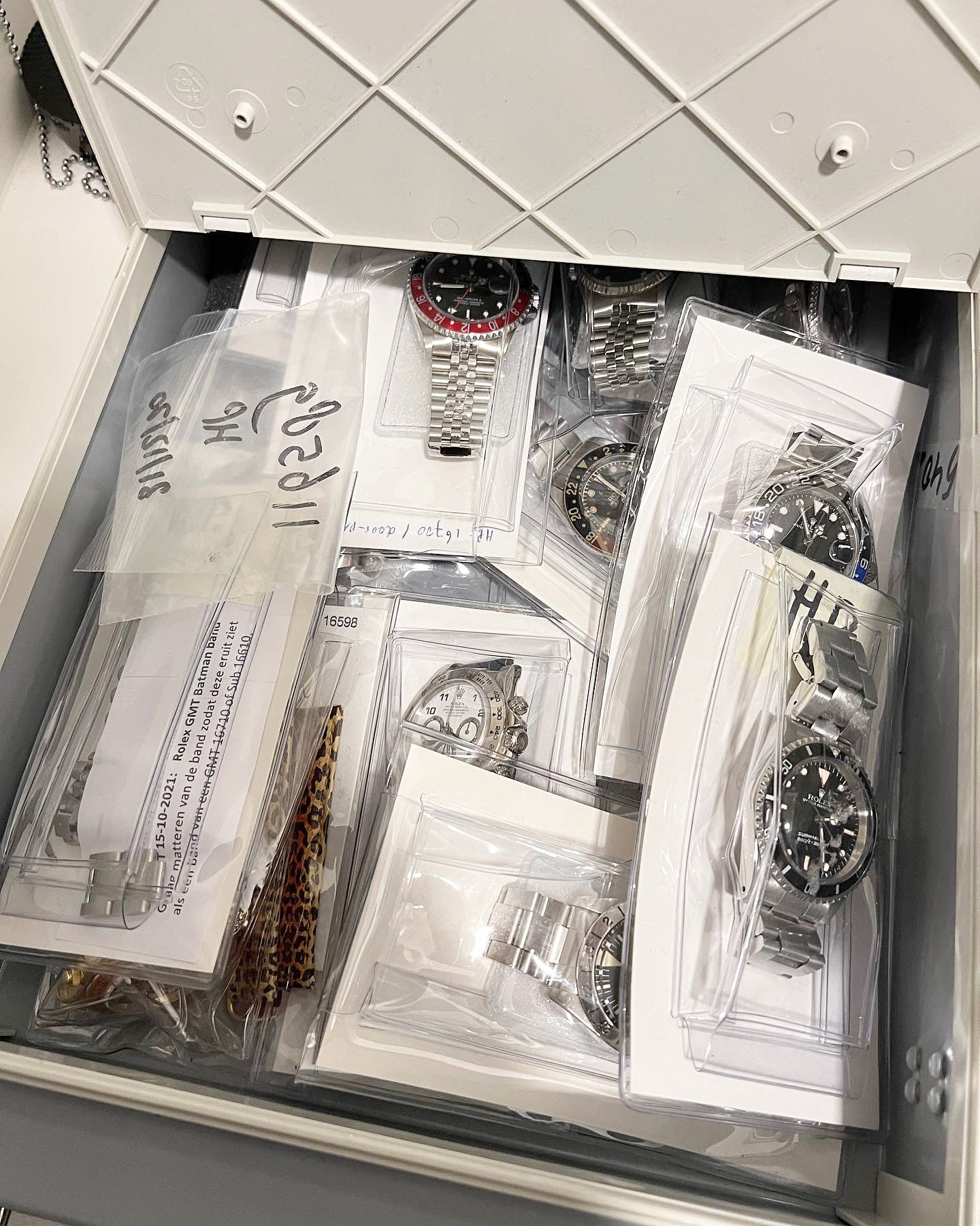 ORIGINAL WATCH WALLET POUCH